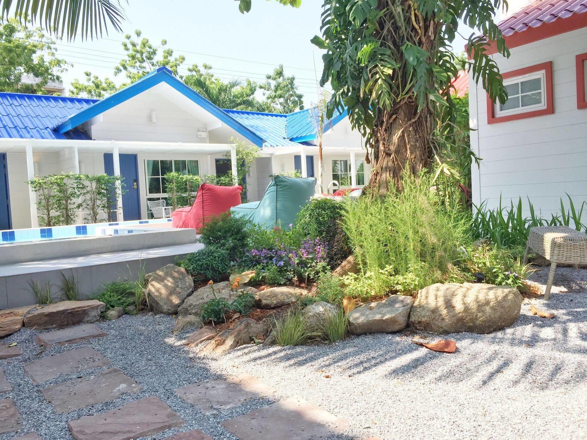 Zea Za Bungalow Hua Hin Exterior photo